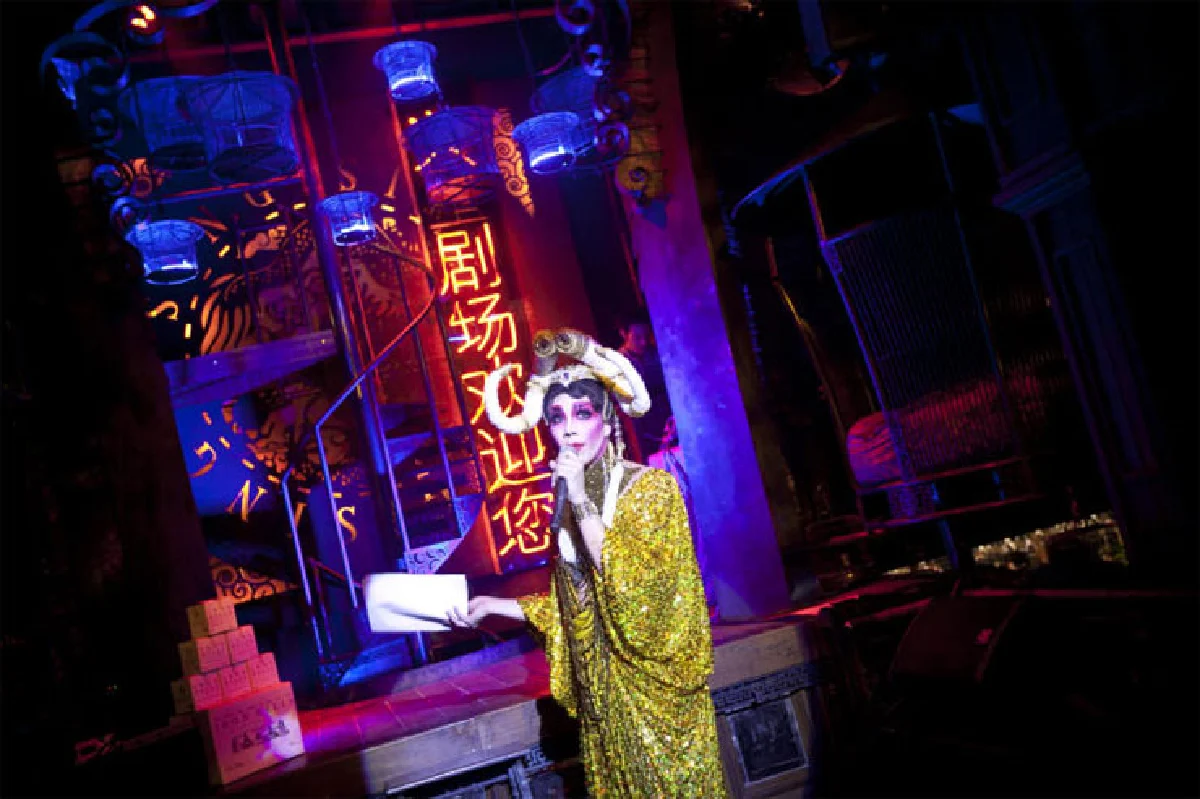 เปิดประสบการณ์ในค่ำคืนปีใหม่ ที่ ซิง ซิง เธียเตอร์