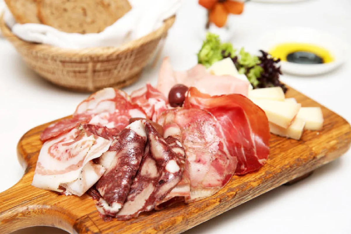 เลนซี่ ทัสคัน คิทเช่น ลิ้มรสอาหารทัสคานี