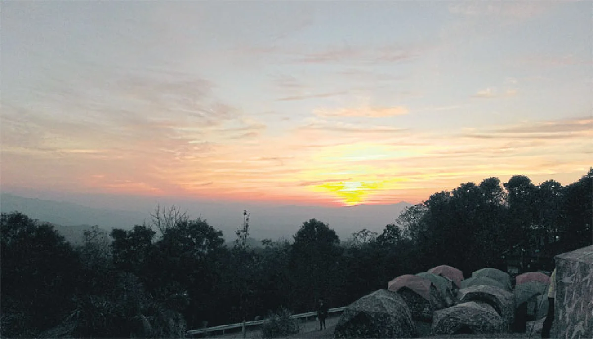 ทะเลหมอกที่ดอยเสมอดาว