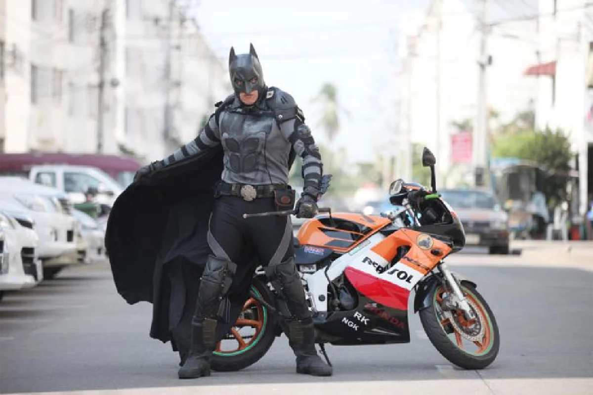 รวมพลซูเปอร์ฮีโร่ ไม่ได้มีแค่ใจรัก แต่ต้องกล้า และบ้าทำความดี