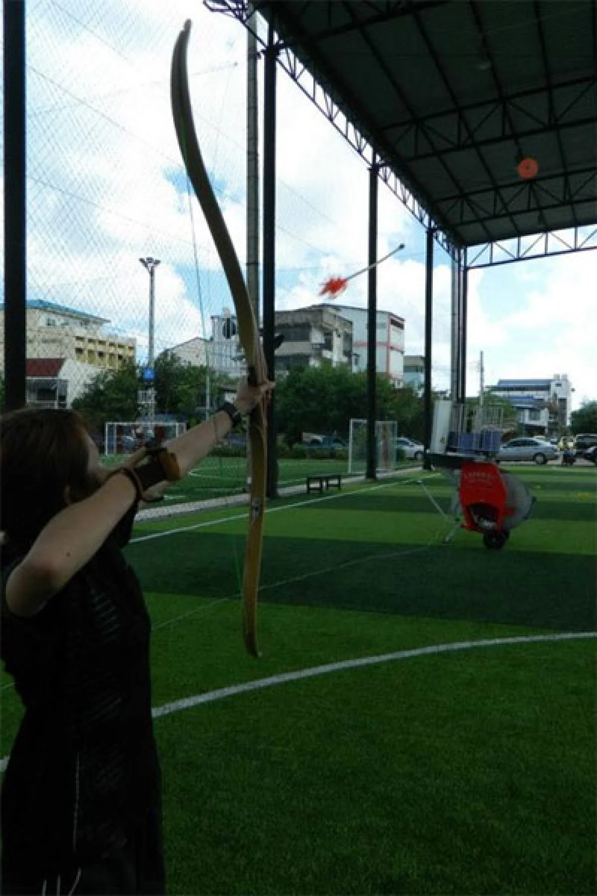 ท้าทายสมาธิอีกระดับ กับยิงธนูเป้าบิน