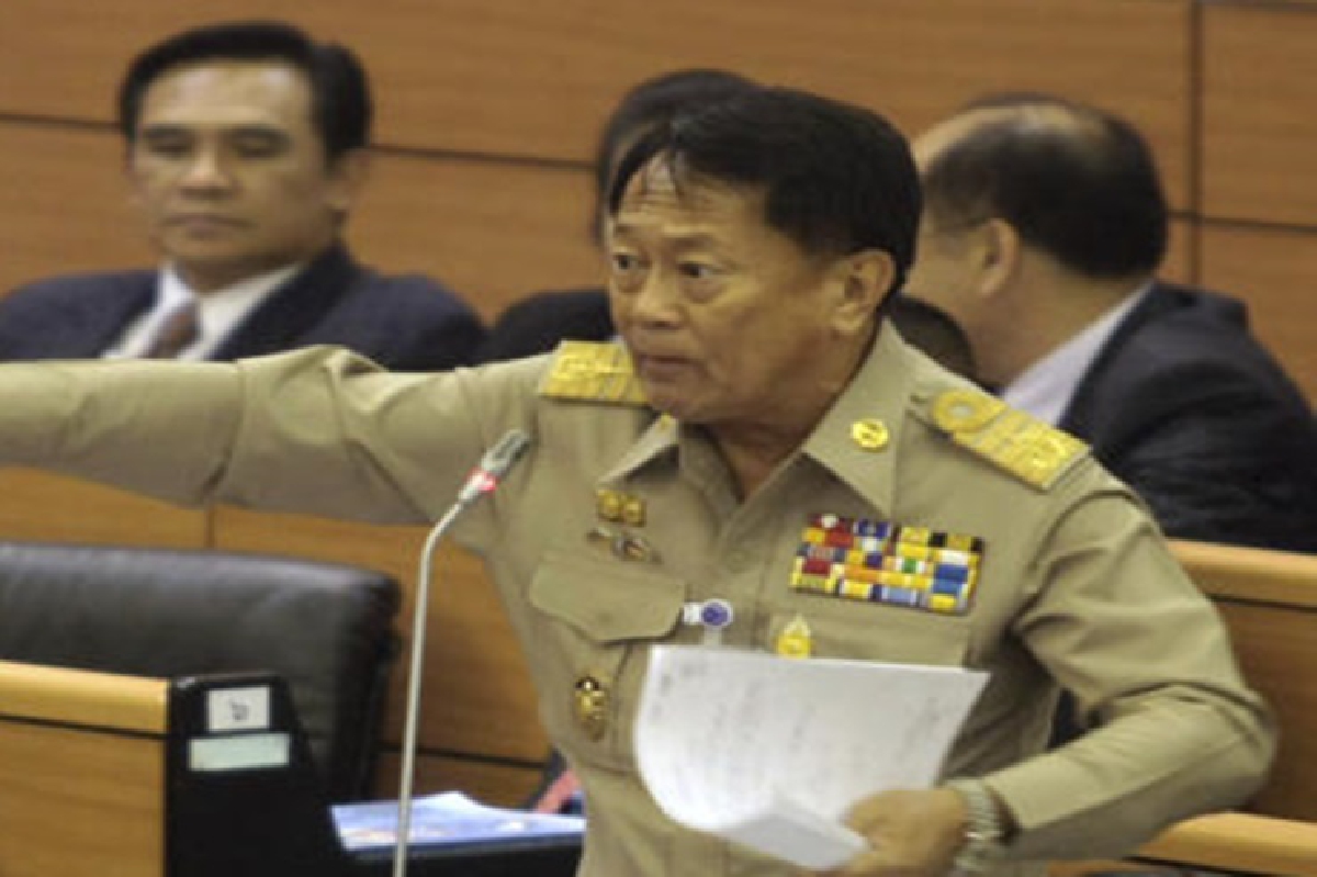 'เชาวรินธร์' พ้นคุกประกาศขอคืนยศร.ต.ท. 'เชาวรินธร์' พ้นคุกประกาศขอคืนยศร.ต.ท.