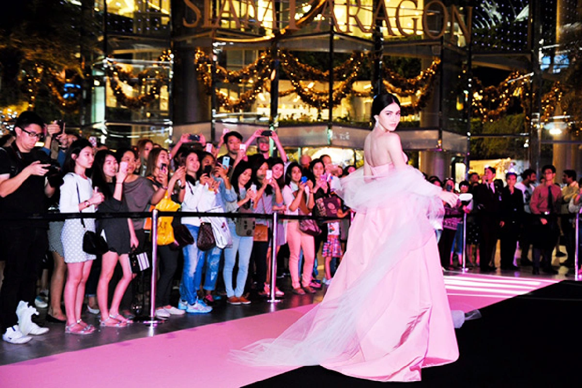 “Magnum Pink & Black Turn on the Town Party”