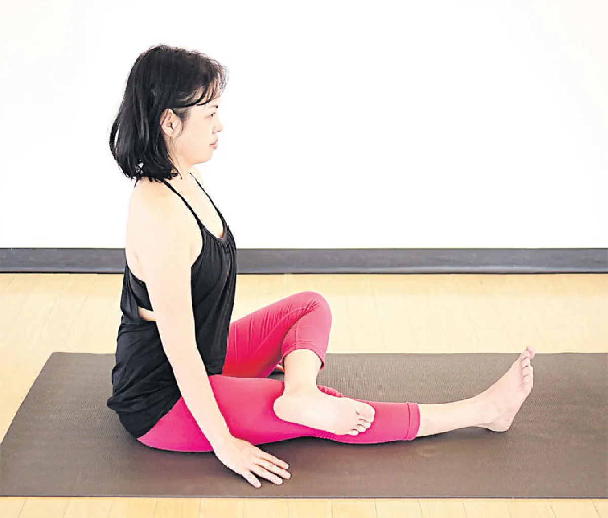 ท่า ยืดเส้นใต้สะโพก