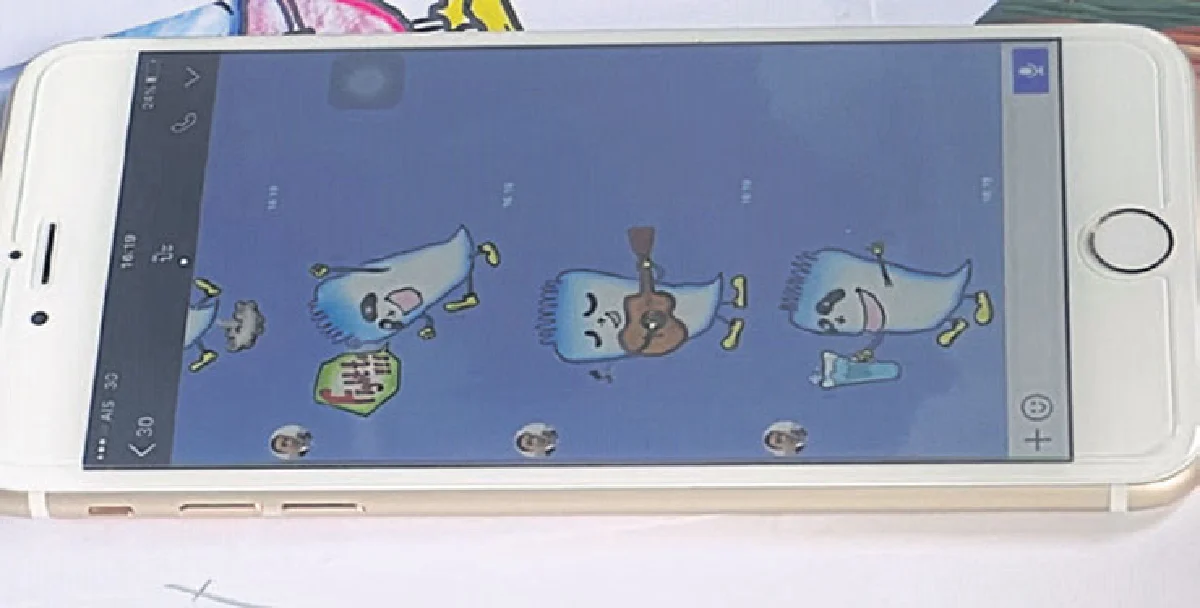 ศิลปินน้อยวัย 4 ขวบ ผู้ออกแบบสติ๊กเกอร์ LINE ผีตาโบ๋