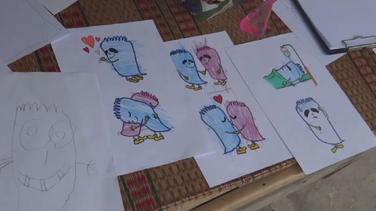 ศิลปินน้อยวัย 4 ขวบ ผู้ออกแบบสติ๊กเกอร์ LINE "ผีตาโบ๋"