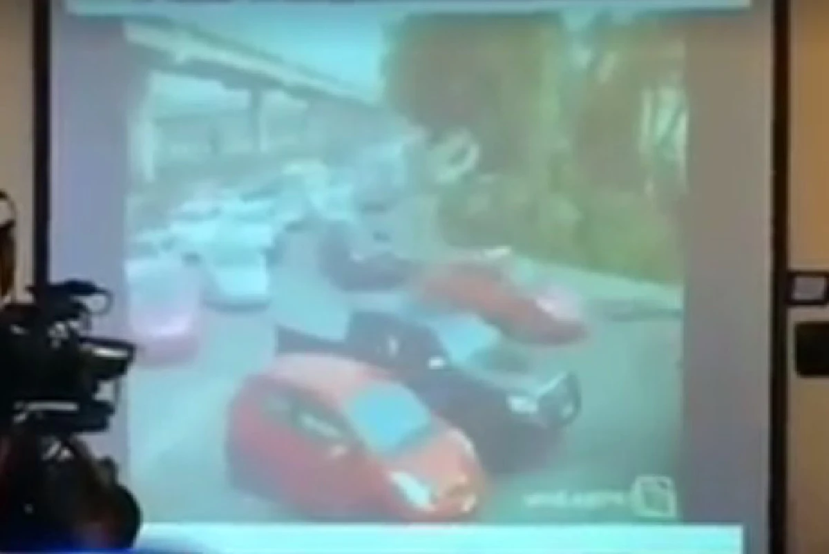 แจ้งข้อหาทั้งคู่ "ดีเจเก่ง-หนุ่มยาริส" หลังตรวจภาพวงจรปิดพบเก๋งแซงที่คับขัน