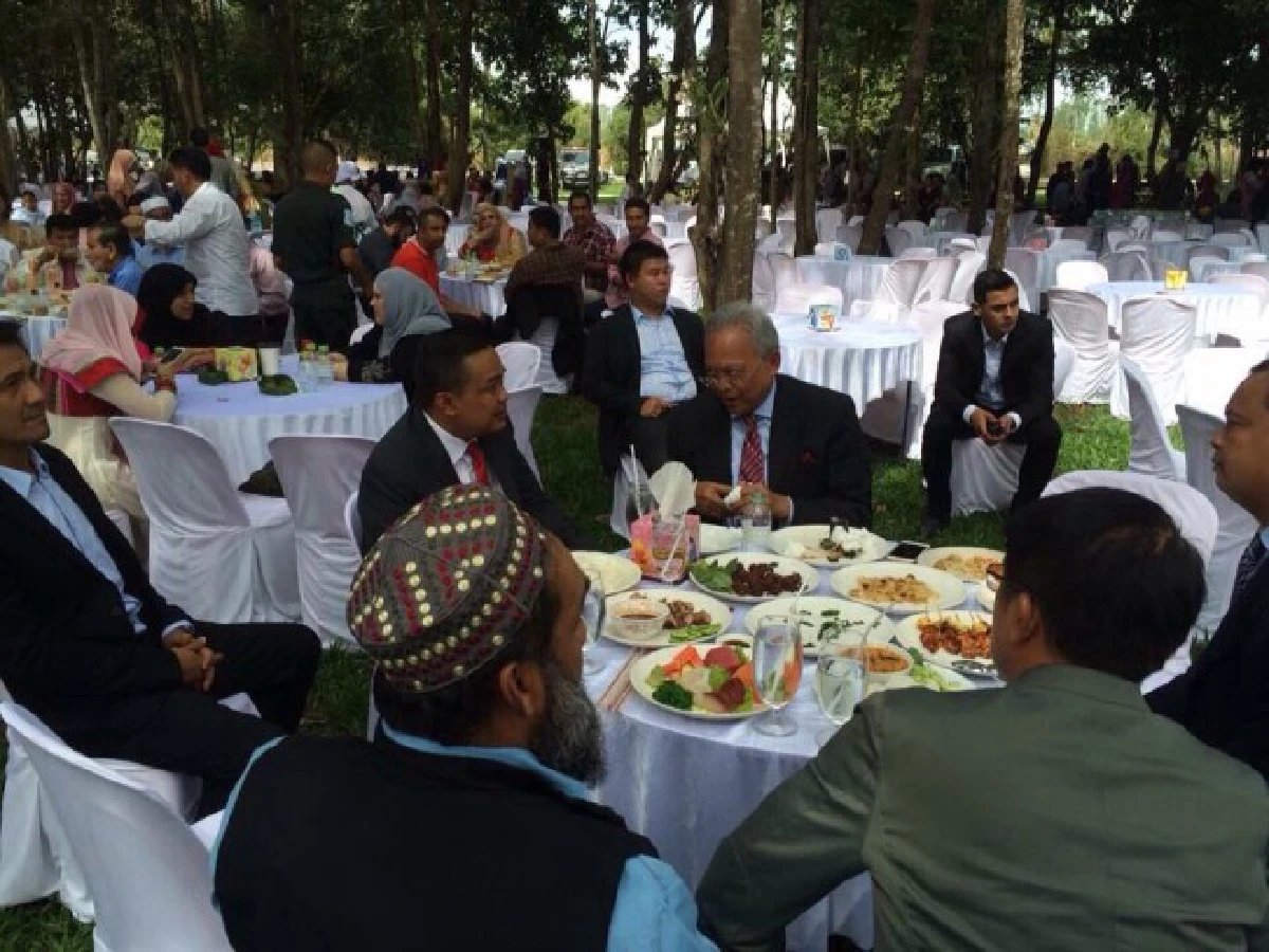 "ตู่" เผยเจอ "สุเทพ" ในงานแต่ง ลั่นไม่ได้ซูเอี๋ยกัน