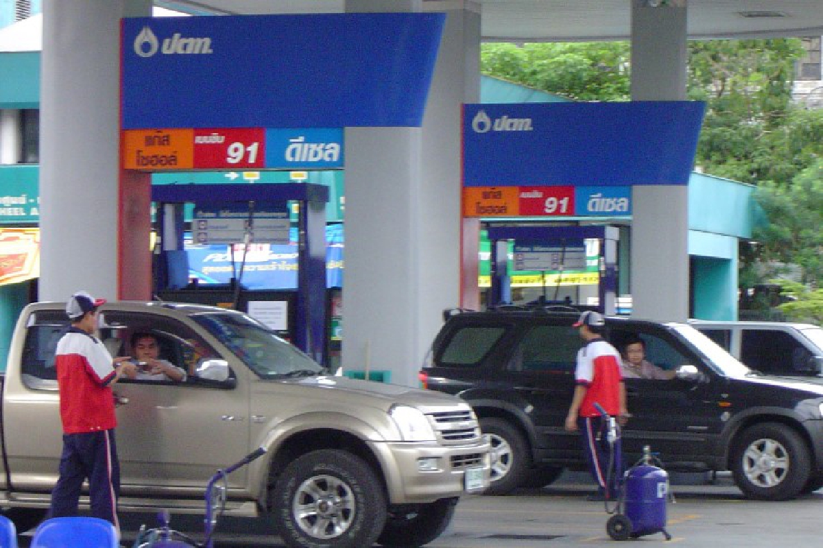 ปตท.-บางจากลดดีเซล40สต.ทำราคาต่ำสุดในรอบ6ปี ปตท.-บางจากลดดีเซล40สต.ทำราคาต่ำสุดในรอบ6ปี