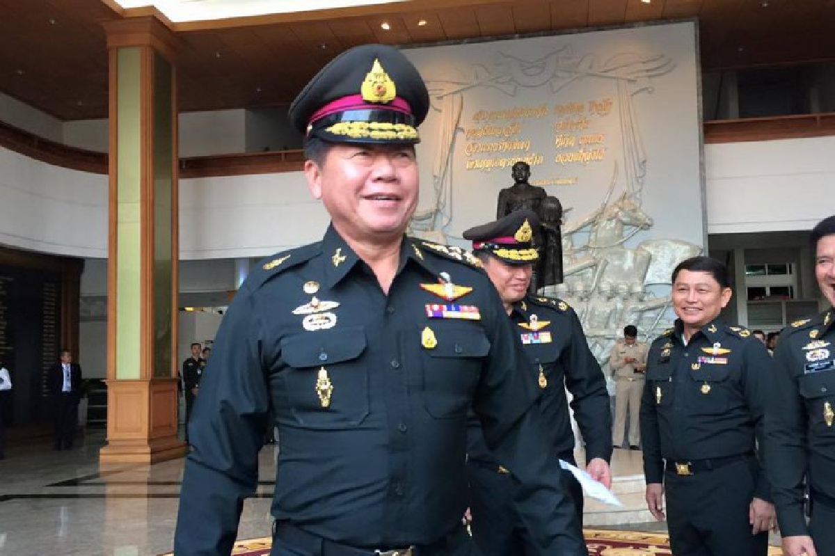 ทบ.พิจารณานำยางพาราทำเครื่องนอนให้ทหารเกณฑ์ ทบ.พิจารณานำยางพาราทำเครื่องนอนให้ทหารเกณฑ์