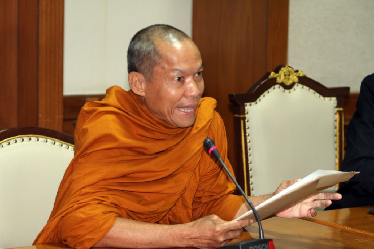 พุทธะอิสระชี้ "สมเด็จช่วง" ไม่คืนรถหรูเข้าข่ายหนีภาษีผิดวินัยสงฆ์ พุทธะอิสระชี้ "สมเด็จช่วง" ไม่คืนรถหรูเข้าข่ายหนีภาษีผิดวินัยสงฆ์