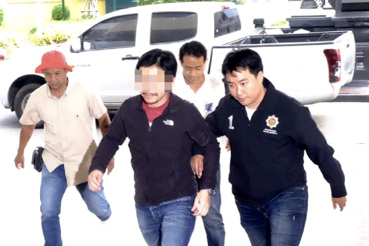 คุมตัวประธานสโมสรเพื่อนตำรวจหลังถูกออกหมายจับคดีฉ้อโกง คุมตัวประธานสโมสรเพื่อนตำรวจหลังถูกออกหมายจับคดีฉ้อโกง