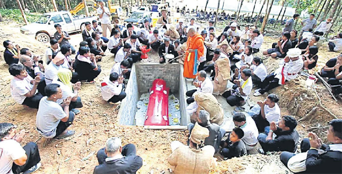 อนุรักษ์พิธีศพไหหลำ แห่งเดียวที่เมืองตรัง