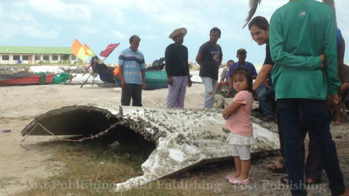 Debris likely from Japanese rocket, not MH370 (Updated)