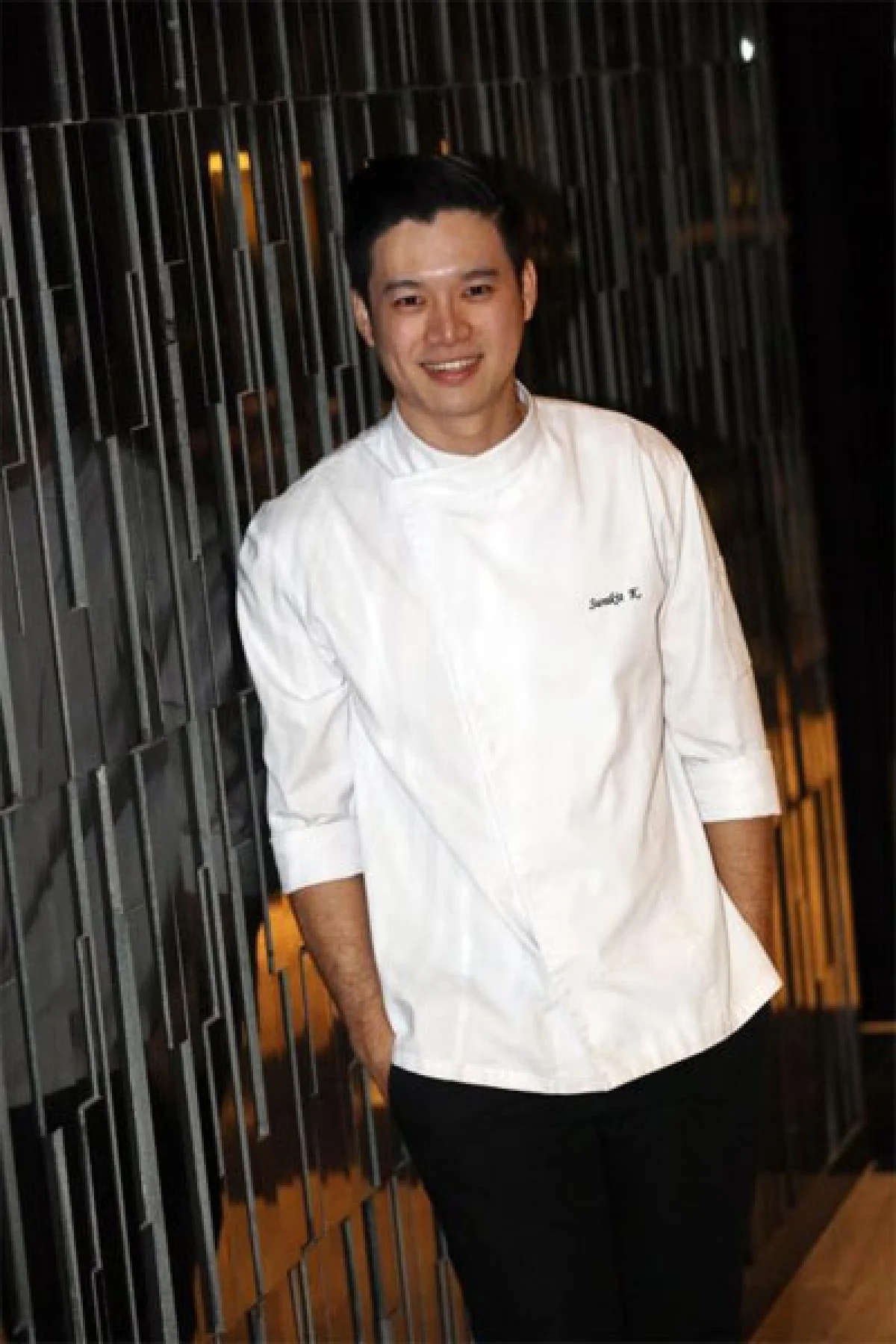 สุรกิจ เข็มแก้ว สนุกกับอาหารไทยอินโนเวทีฟ