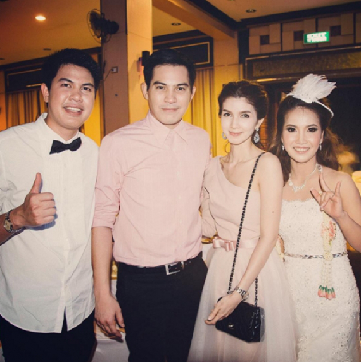 แทนความคิดถึง! โบว์ แวนด้า โพสต์ภาพพ่อแม่ลูกออกงานพร้อมหน้า