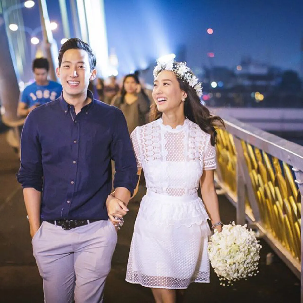 ส่องภาพ!การ์ดแต่งงาน โบ-เอก เด็กวัดร้อยล้าน เรียบหรูดูดี