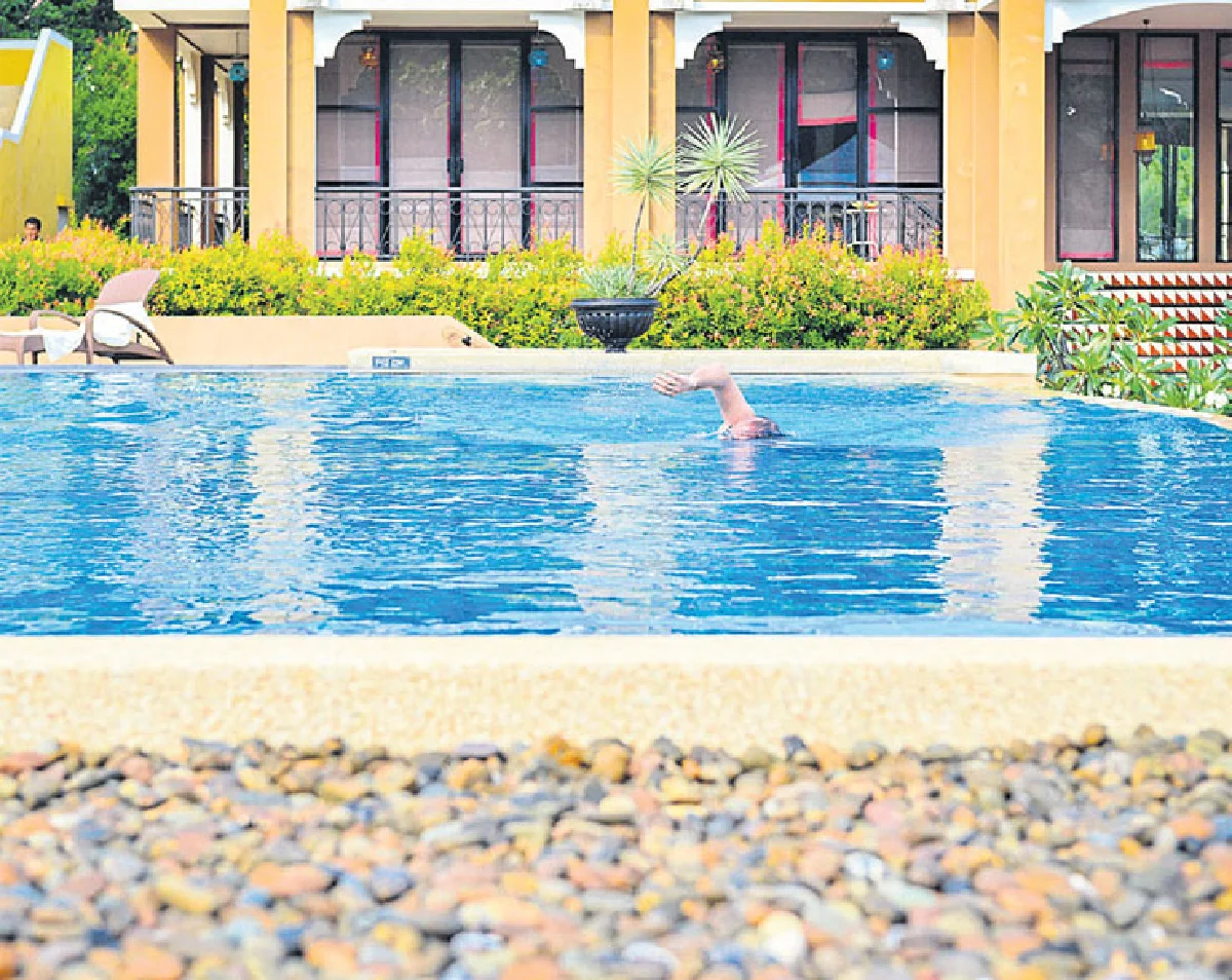 ชีวิตดีรีสอร์ท แอ๊บโซลูท แซงชัวรี่ สมุย