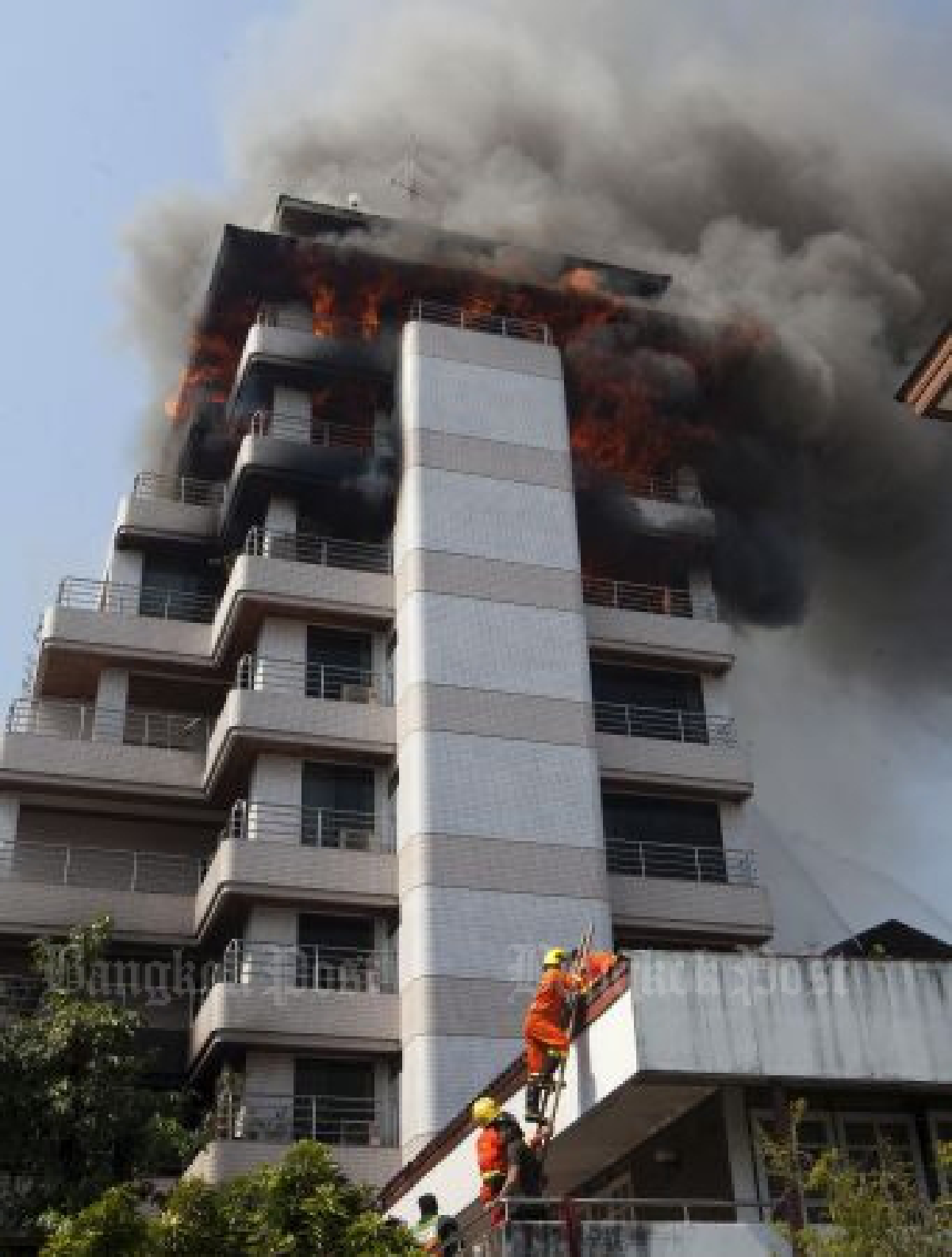 UPDATE #2: Bangkok high-rise fire