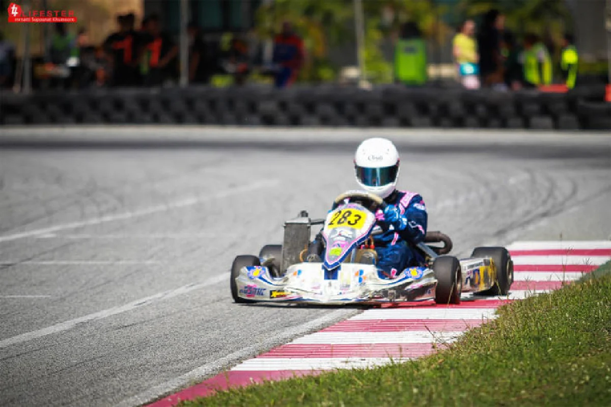 จักรินทร์ ศิรินนท์ธนเวช บนเส้นทางนักแข่งโกคาร์ท