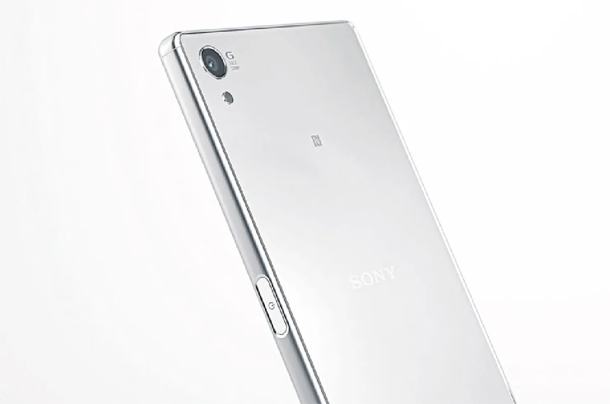 พรีเมียมสมชื่อ Xperia Z5 Premium