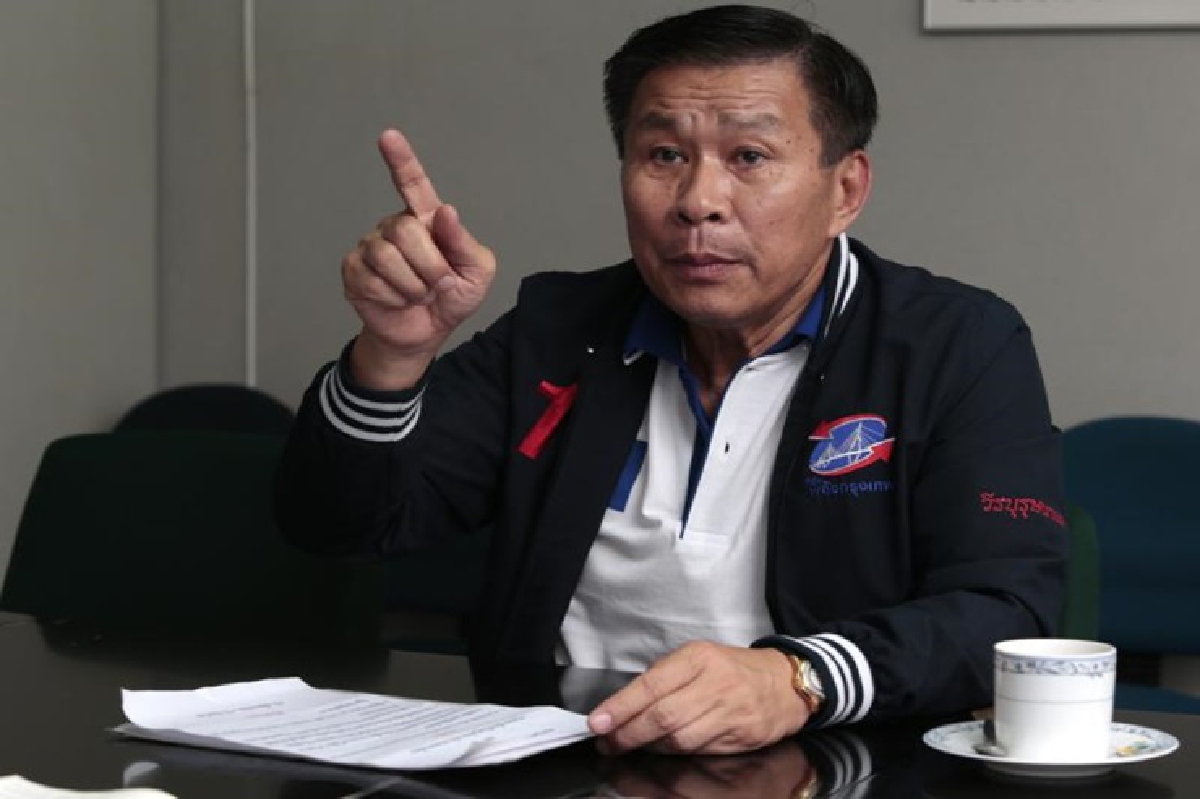"เสรี"ไม่เชื่อผูกคอตาย ตร.ชี้ปมยุบสอบสวน "เสรี"ไม่เชื่อผูกคอตาย ตร.ชี้ปมยุบสอบสวน