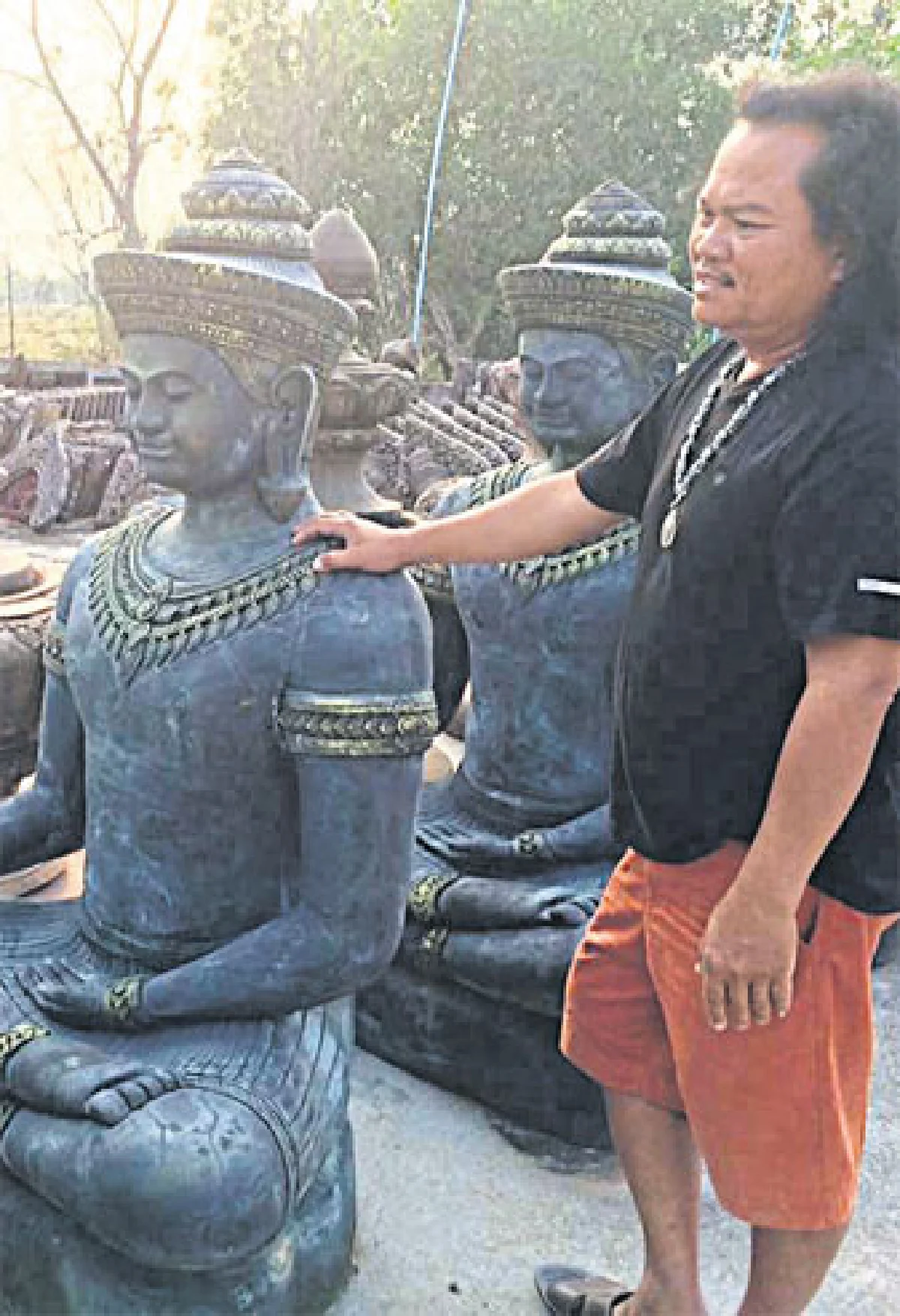 ช่างน้อยเมืองสุรินทร์ ช่างศิลปะขอมคนแรกของไทย