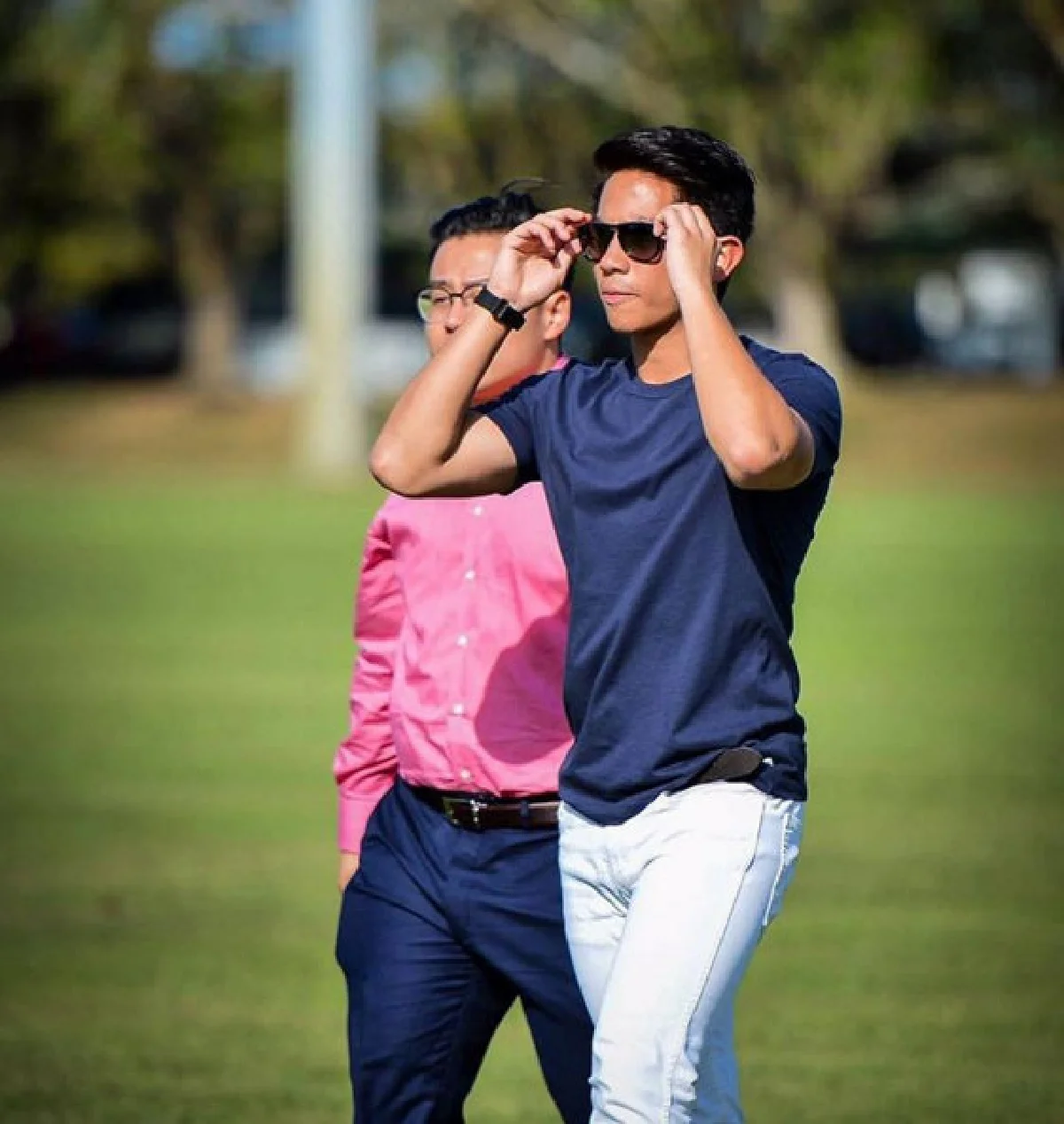 สาวไทยปลื้ม! เจ้าชายรูปงามแห่งบรูไน ทรงโปรดเสวย "ลาบ"