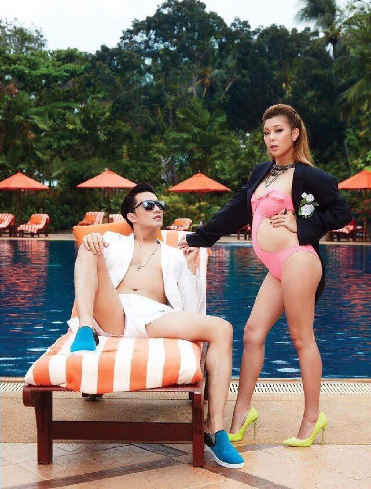 แซ่บพริกหมดสวน! กุ๊บกิ๊บ ควง บี้ เคพีเอ็น ถ่ายแบบขึ้นปก image