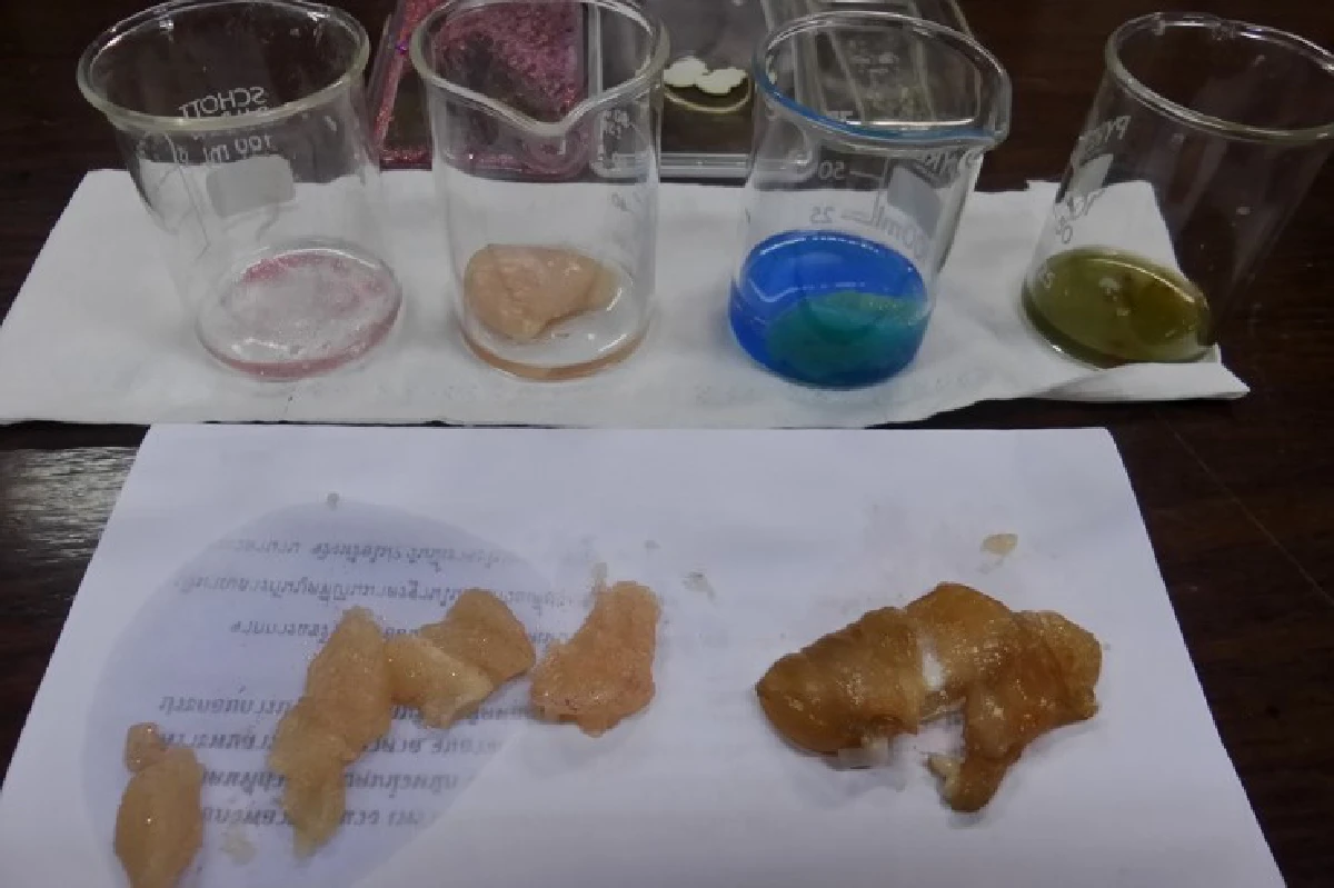 เตือน! ของเหลวใน "เคสกลิตเตอร์" อันตราย