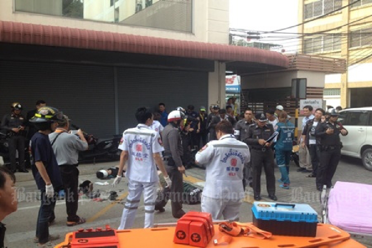 Chinese robbers shot in failed gunshop holdup