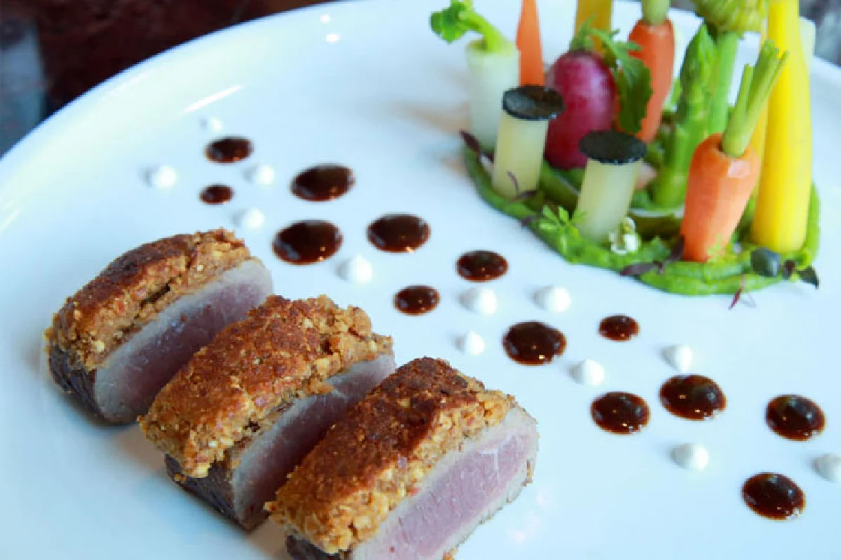 ฉัตรพงศ์ ฮมแสน ไม่มีงานไหนสุขใจเท่าเป็นเชฟ