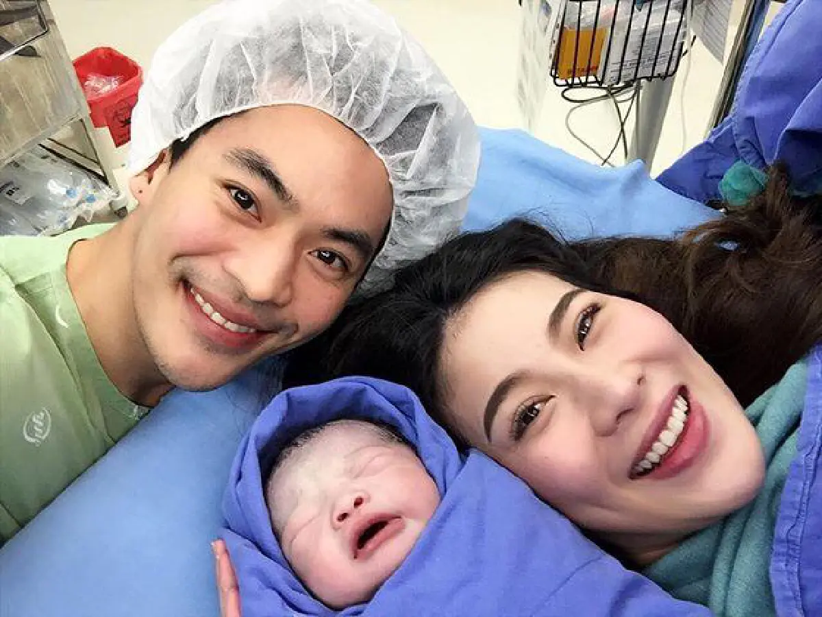 แนน ปิยะดา สุดตื้นตัน! คลอดลูกสาวแล้ว ตั้งชื่อ "น้องนาฬา"