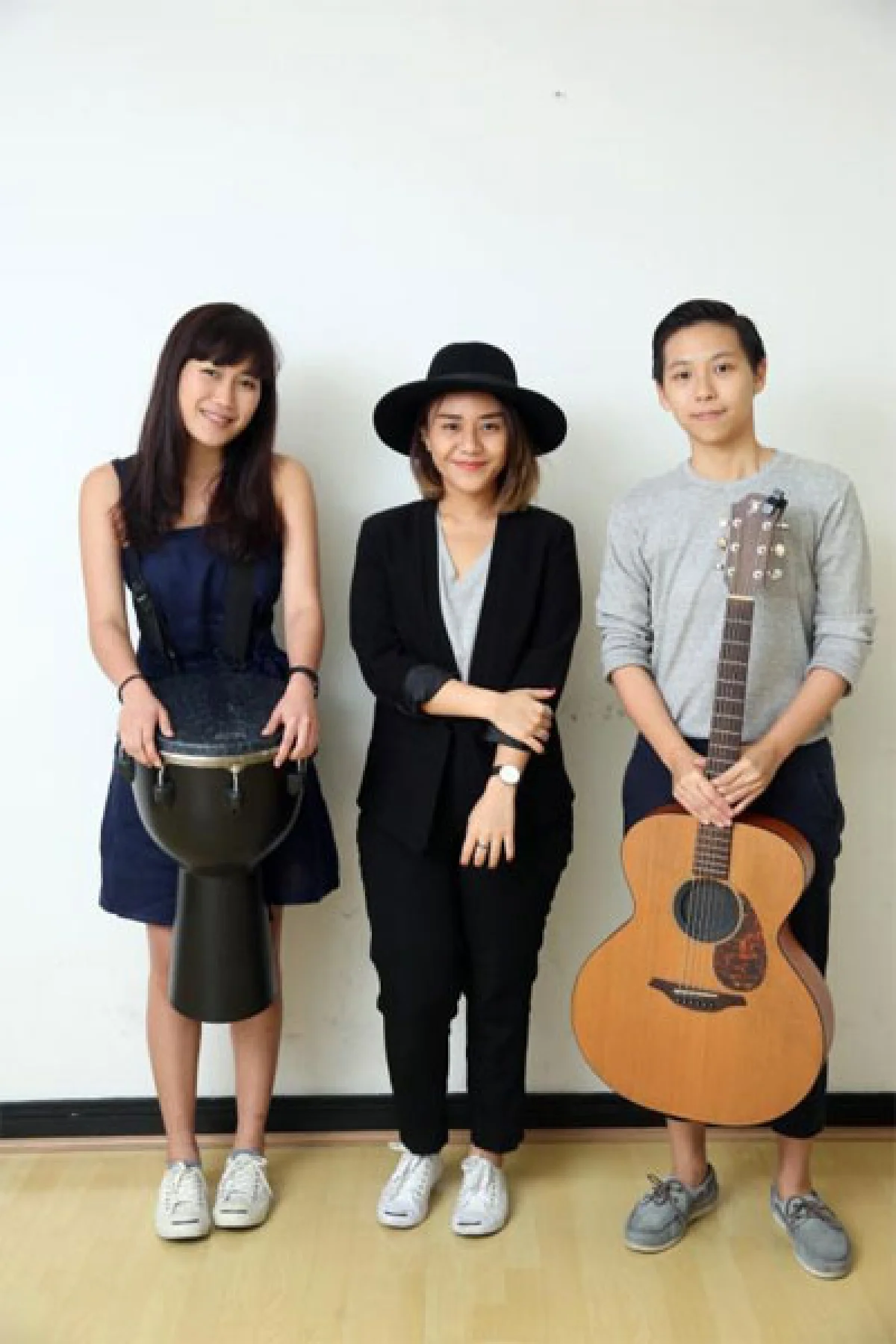 ปิ๊นปิ๊น... หลบทางหน่อย วงดนตรีผู้หญิงกำลังมา!
