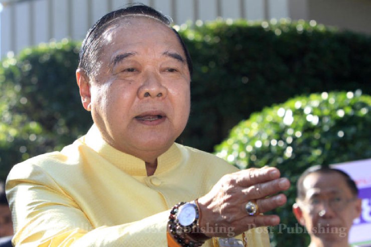 ประวิตรยันไม่ขัดแย้ง "พะจุณณ์" ประวิตรยันไม่ขัดแย้ง "พะจุณณ์"