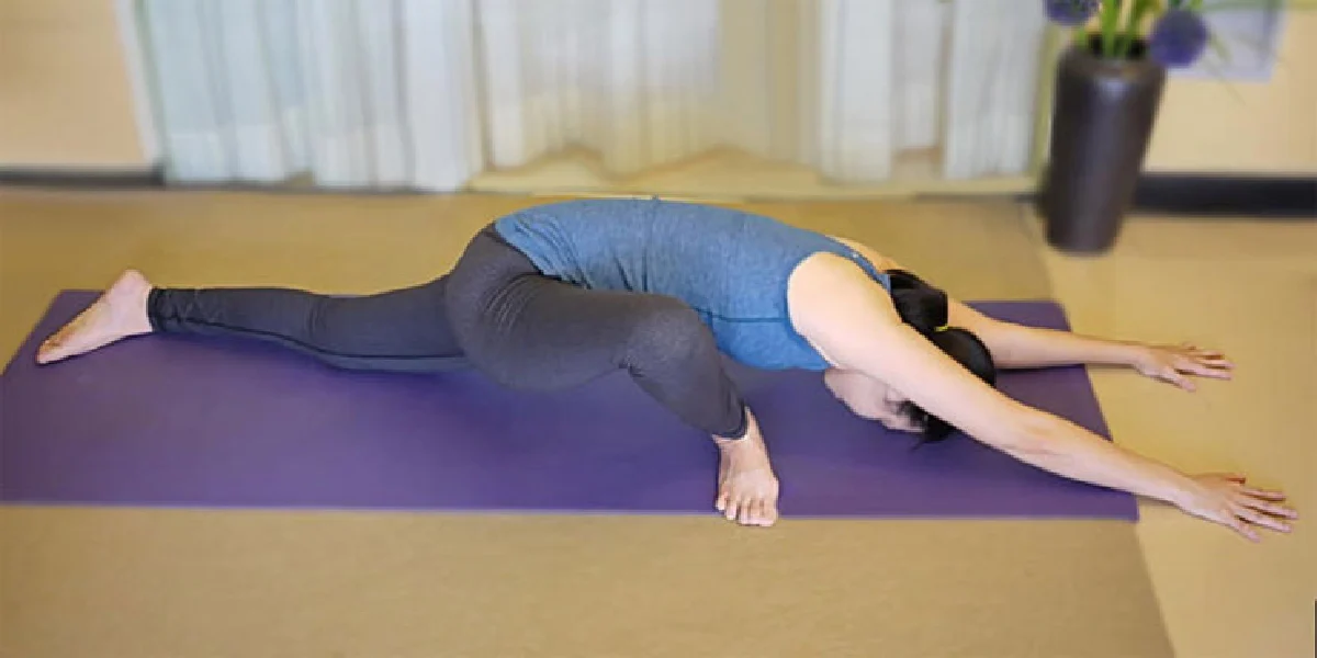 ท่า Low Lunge เปิดหน้าขา