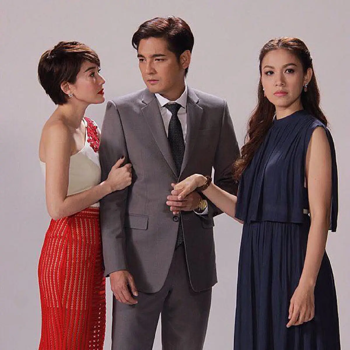 คู่ขวัญในตำนาน! กบ-หนุ่ม หวนคืนจอฟิตติ้งละคร "น้ำเซาะทราย"