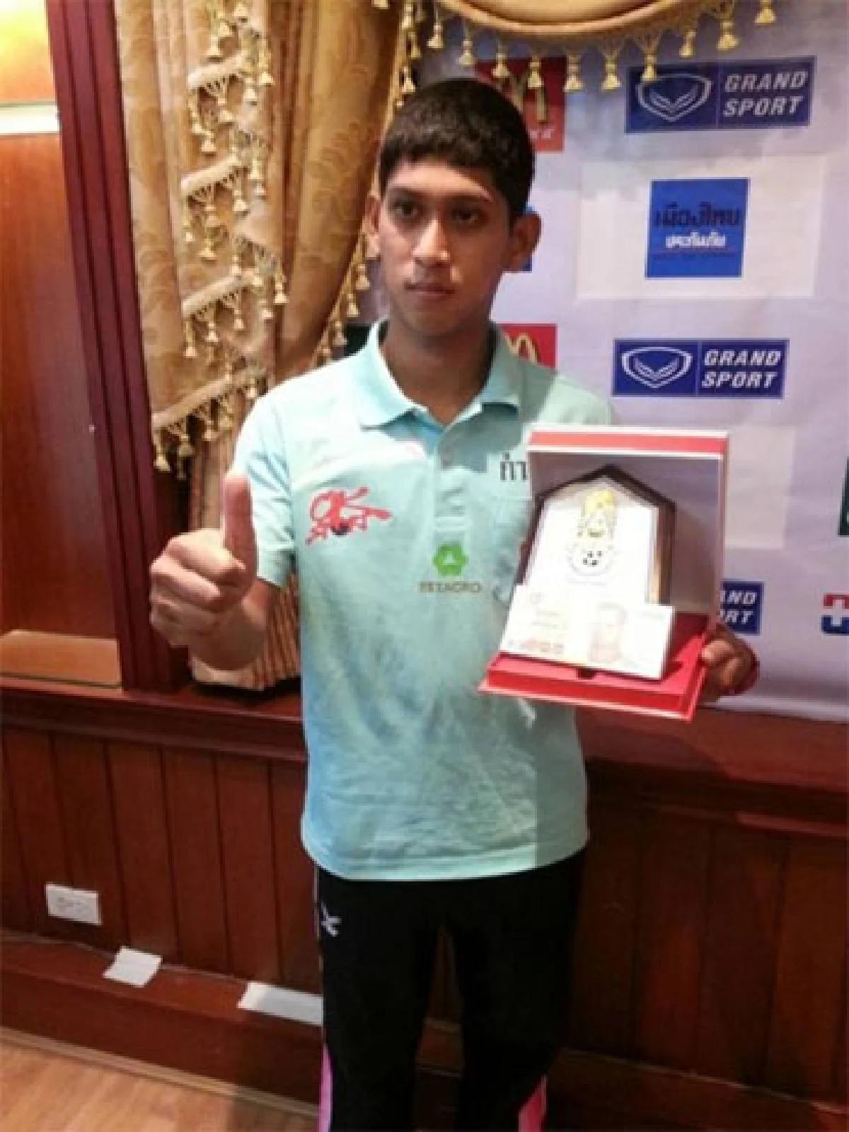 ชัยสิทธิ์ เนตรศาสตร์ นักเตะสู้ชีวิต