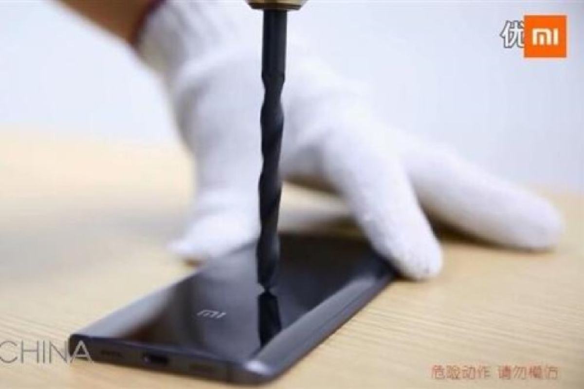 โอ้เลิศ!ชมคลิปทดสอบความแกร่ง Xiaomi Mi5 Pro ด้วยสว่าน!! โอ้เลิศ!ชมคลิปทดสอบความแกร่ง Xiaomi Mi5 Pro ด้วยสว่าน!!