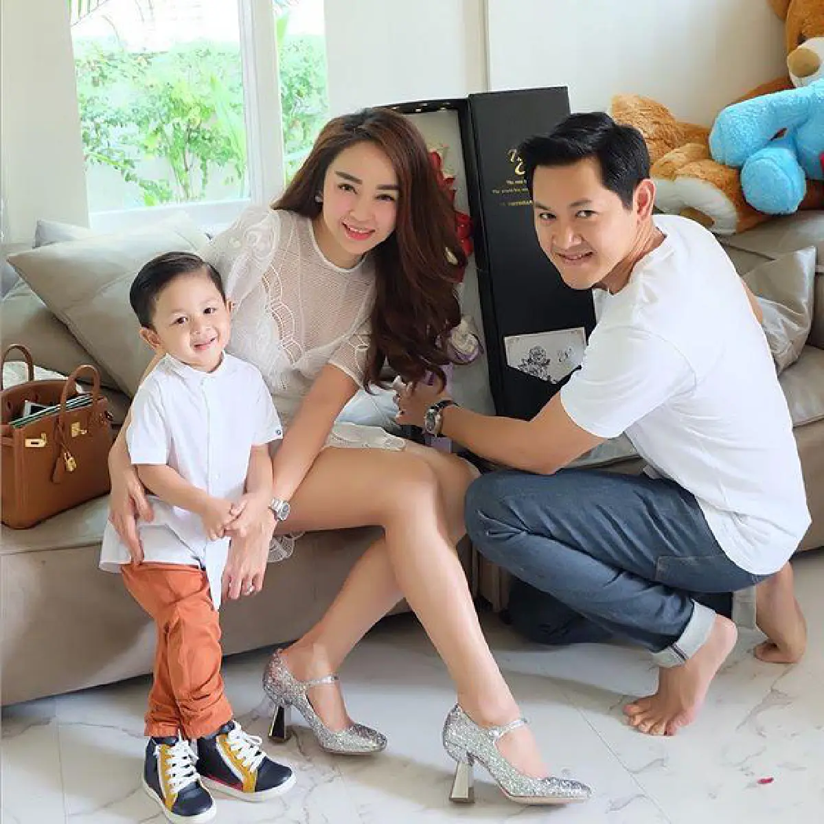 หวานได้อีก! เป้ย ปานวาด ทำเค้กเซอร์ไพรส์วันเกิดสามี