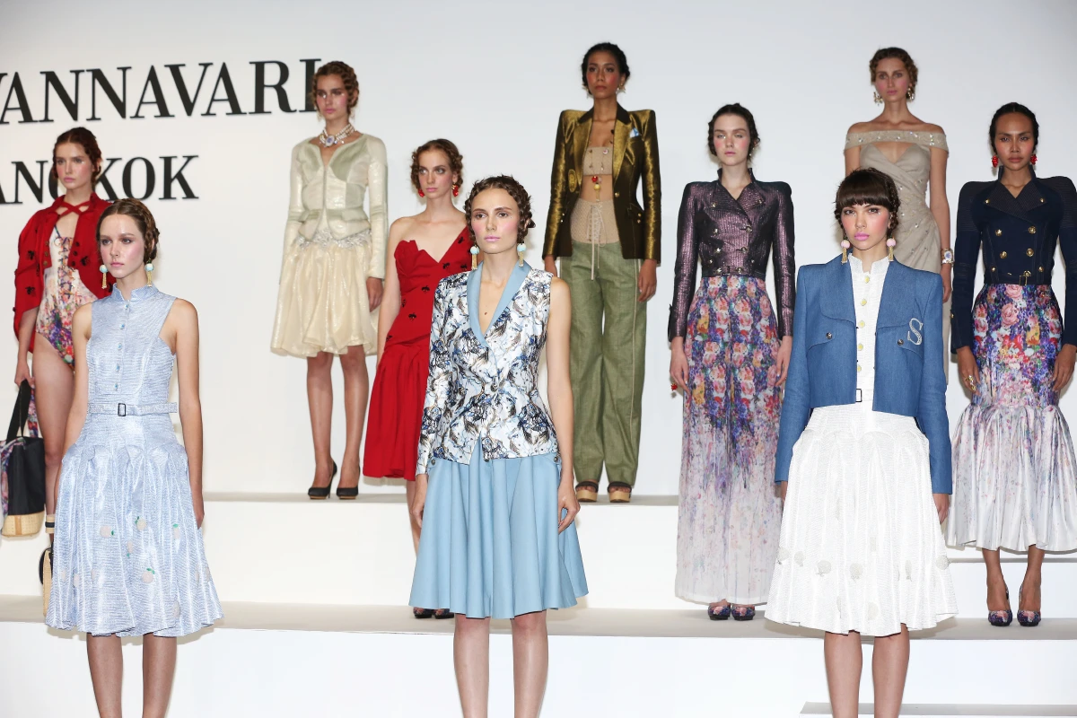 องค์หญิงสิริวัณณวรีฯ ทรงเผยโฉมคอลเลคชั่น สปริง/ซัมเมอร์ 2016