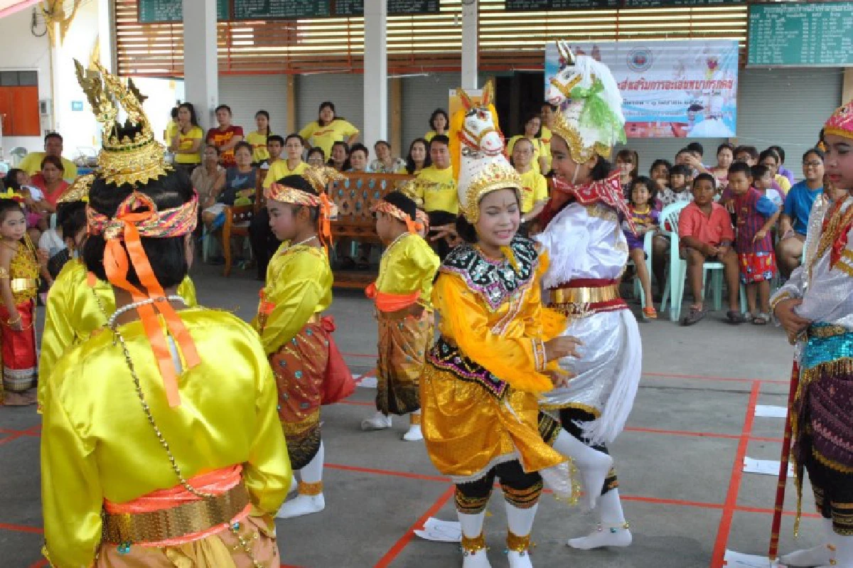 เที่ยวสงกรานต์ใกล้กรุง ชม "หมากรุกคน" ที่บางปู