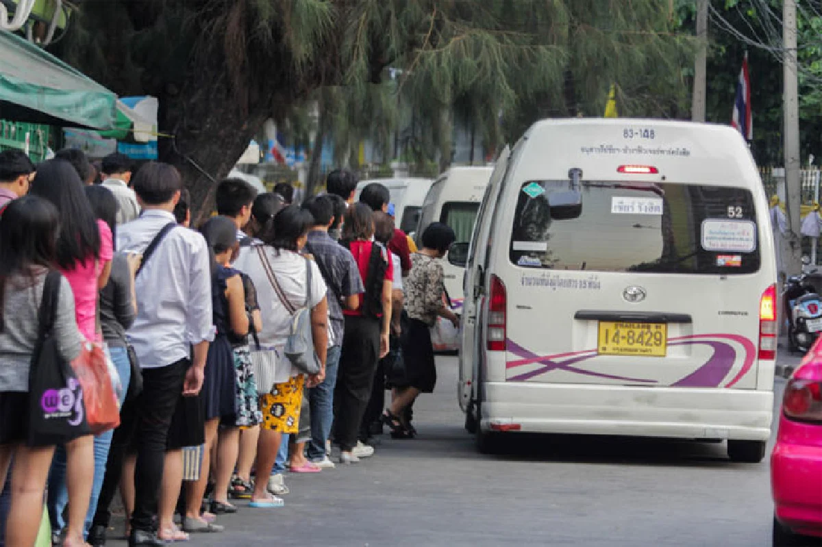 ชีวิตไม่ได้แขวนไว้บนเส้นด้าย