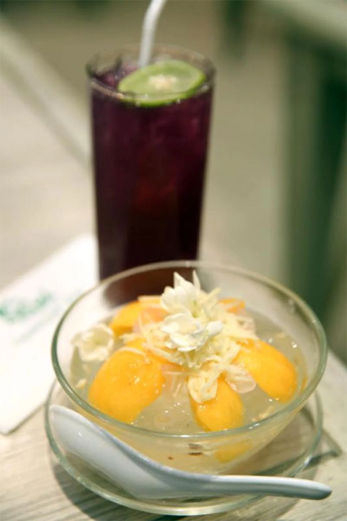 ชิงช้า ชาลี ตำนานอาหารไทย