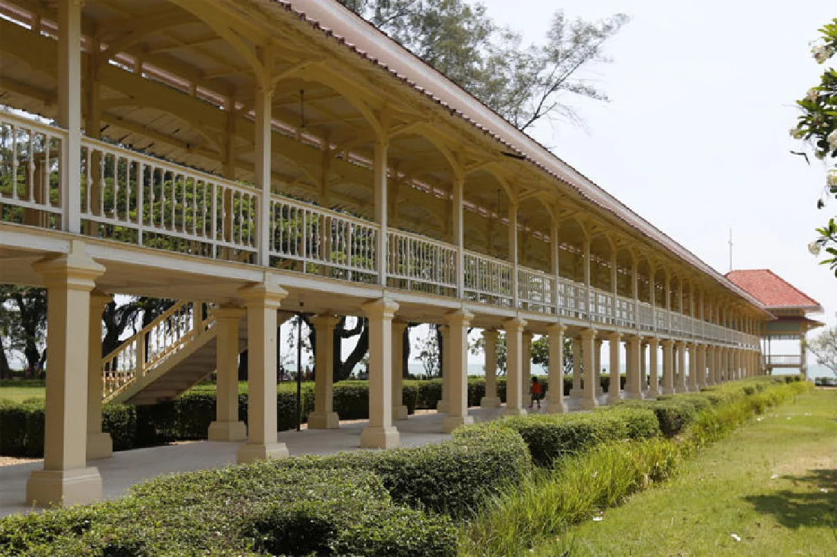 พักร้อนฉบับชาววัง