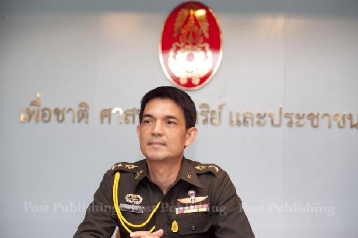 คสช.โต้เพื่อไทยยันทหารใช้กม.รอบคอบ-ไม่ละเมิดสิทธิ คสช.โต้เพื่อไทยยันทหารใช้กม.รอบคอบ-ไม่ละเมิดสิทธิ