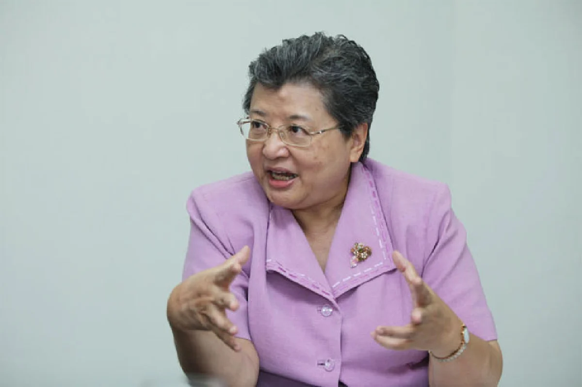 1 แสนบัณฑิต...100 ปีจุฬาฯ จากอดีตสู่อนาคต...เก่งไม่พอต้องมีจริยธรรม