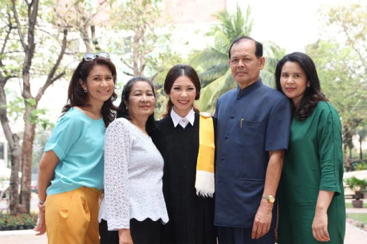 มรสุมชีวิตที่สาหัส ถาโถมจนแทบรับไม่ทัน