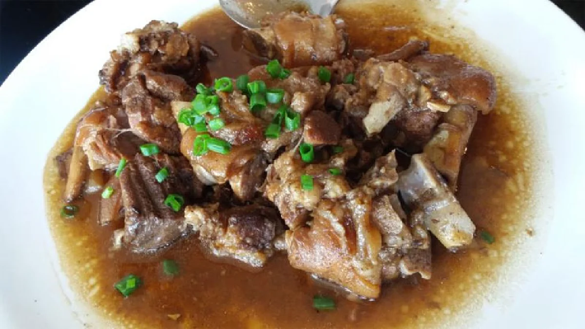 หยิงปิง ขาหมูยูนนาน