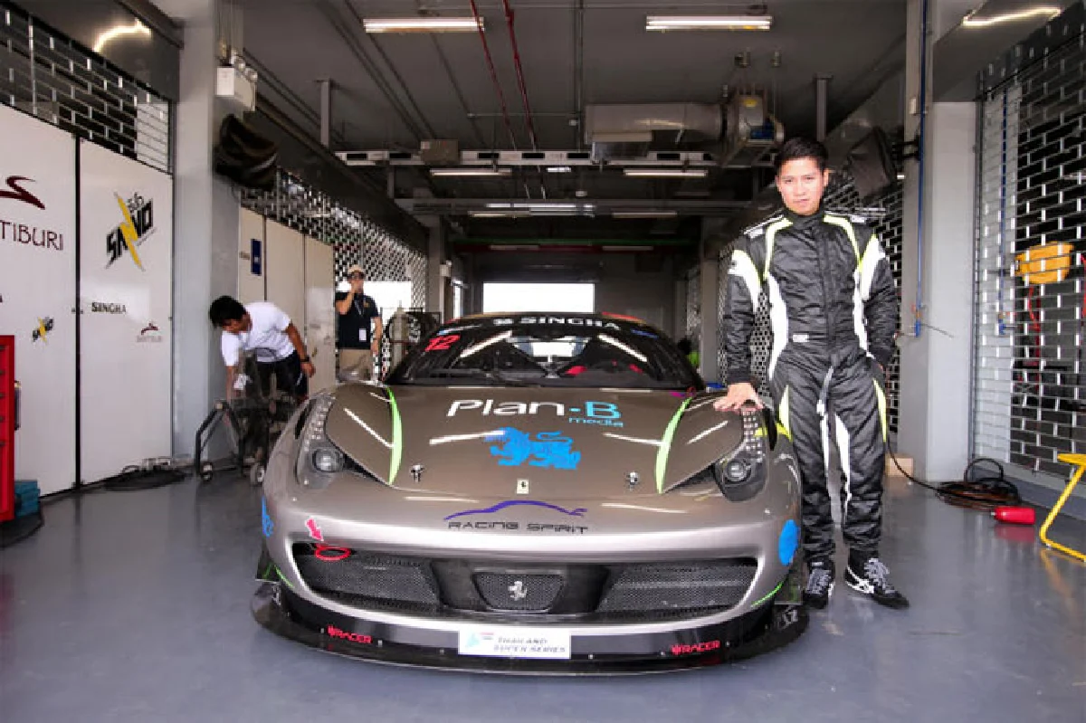 ภูริต ภิรมย์ภักดี สนามแข่งมีแรงดึงดูด